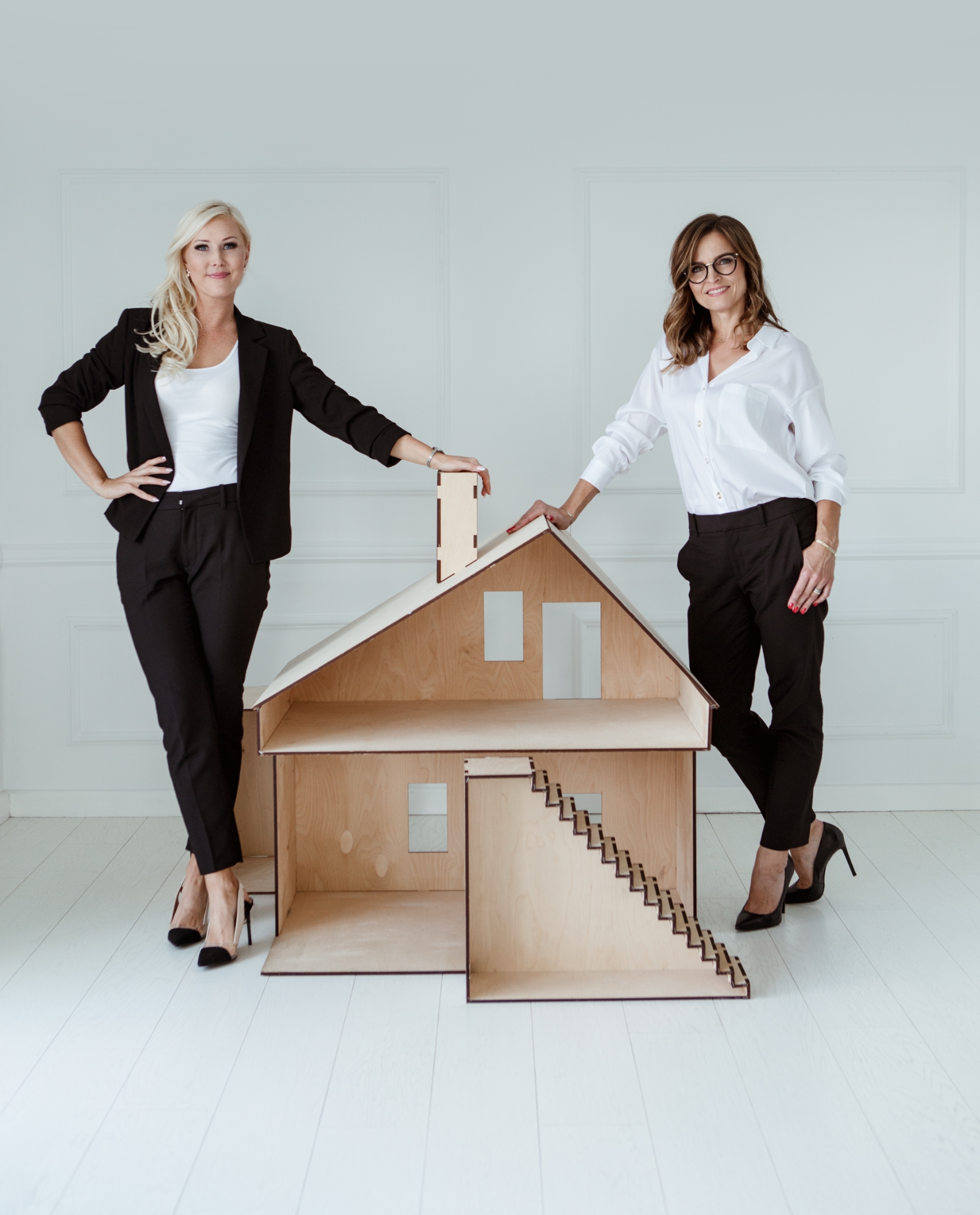 Intero Nieruchomości - Zespół